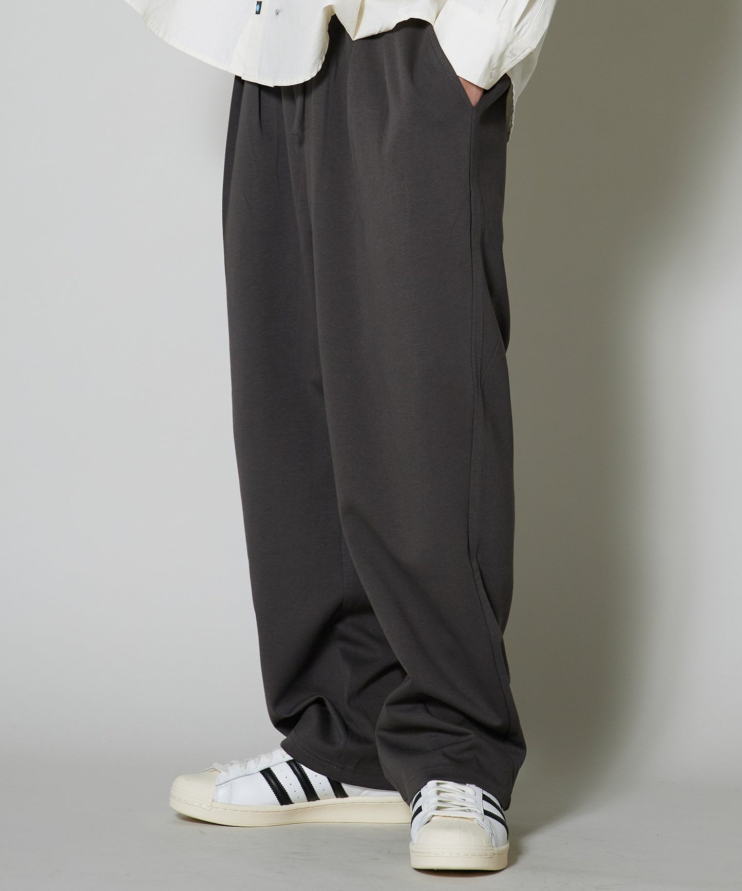 OK YESTERDAY / 2タック スウェットパンツ