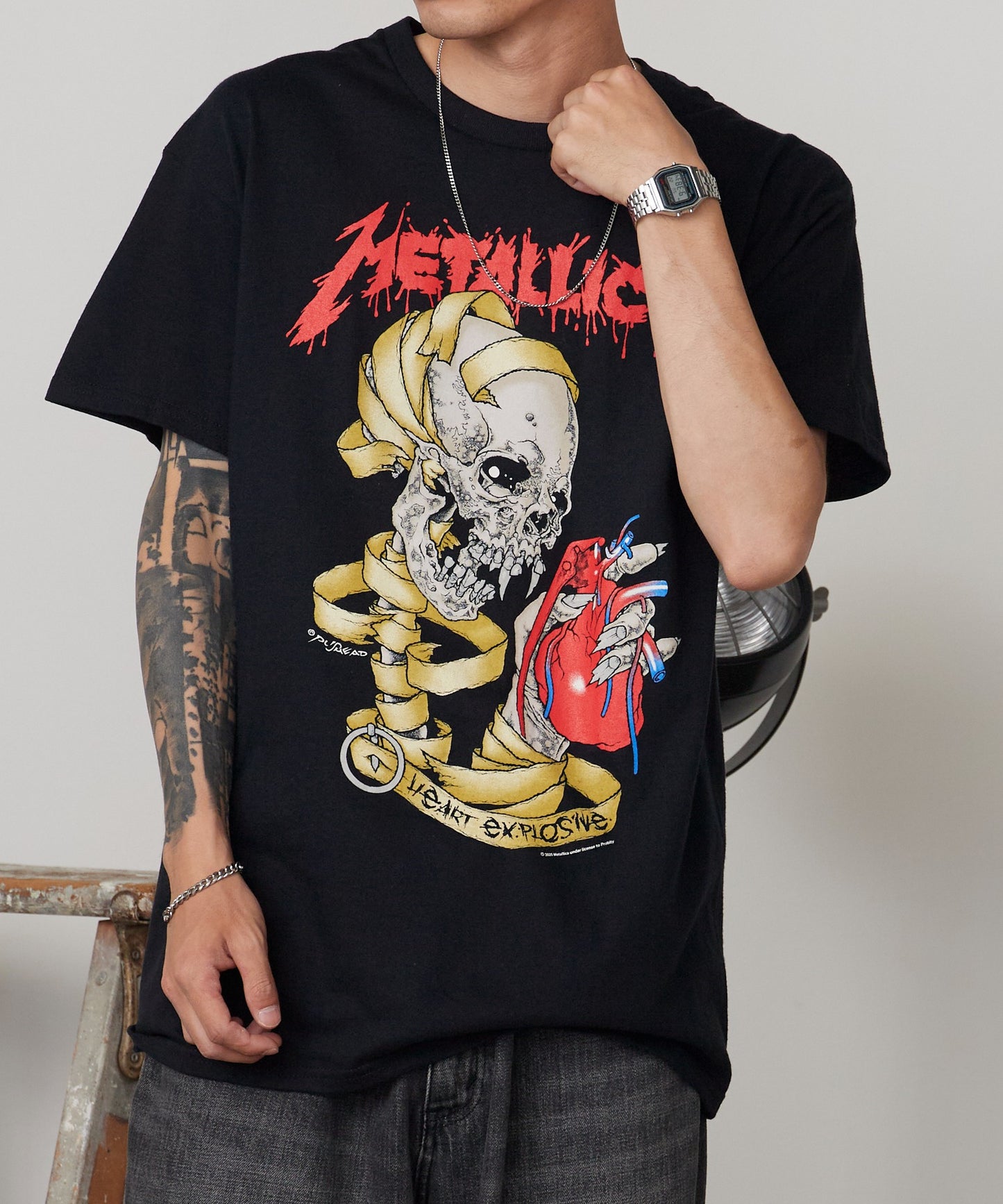 【予約販売】METALLICA (メタリカ) HEART EXPLOSIVE / ROCMTLTSBM Tシャツ バンドT （6月中旬頃発送予定)