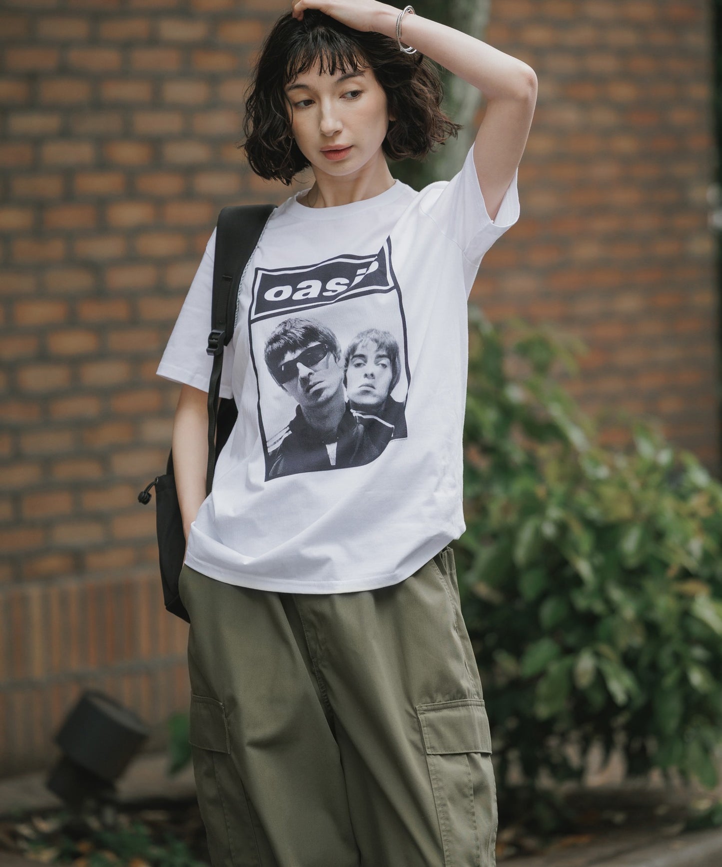 【予約販売】Oasis / オアシス プリントデザイン クルーネックＴシャツ メンズ バンドＴ （6月中旬頃発送予定)