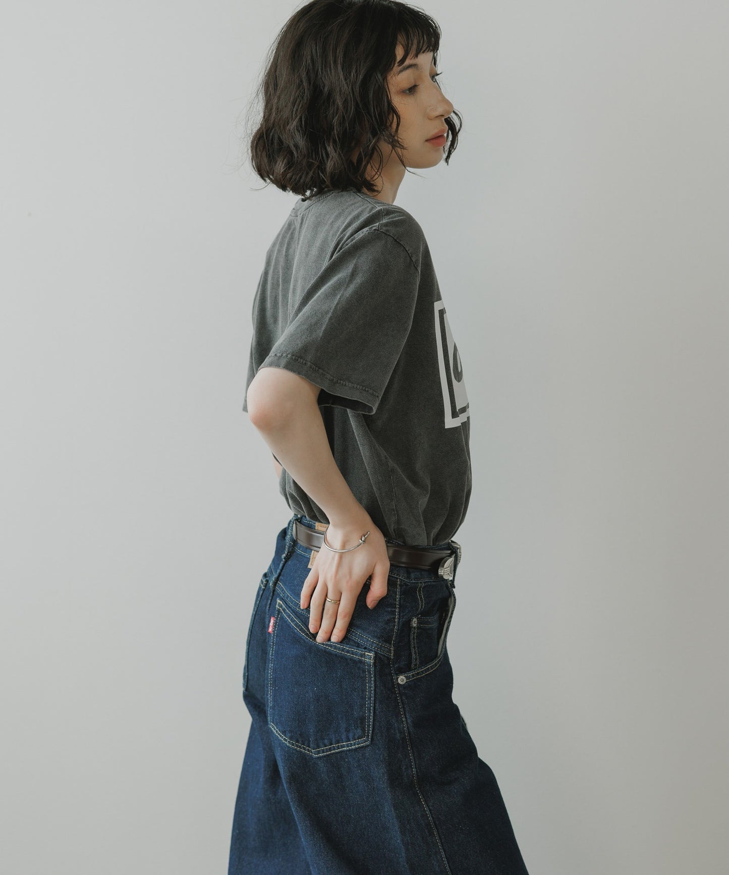 【予約販売】Oasis / オアシス プリントデザイン クルーネックＴシャツ メンズ バンドＴ （6月中旬頃発送予定)