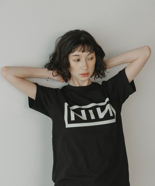 【予約販売】NINE INCH NAILS/ナインインチネイルズ Classic LOGO TEE (6月上旬発送予定)