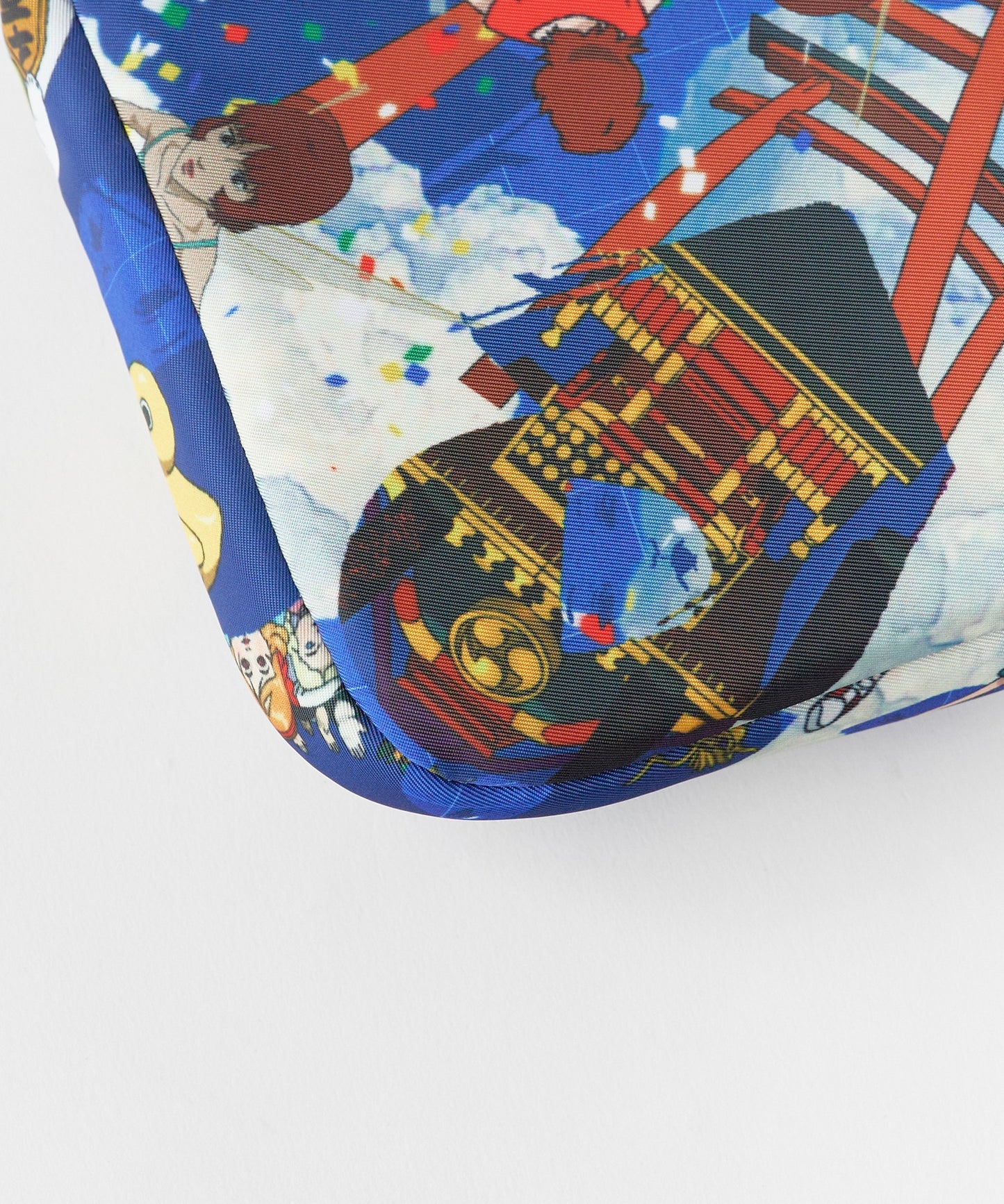Paprika All-Over Print Nylon PC Case PC パプリカ タブレットケース 2026年春夏 13インチ対応 【9月下旬お届け予定】