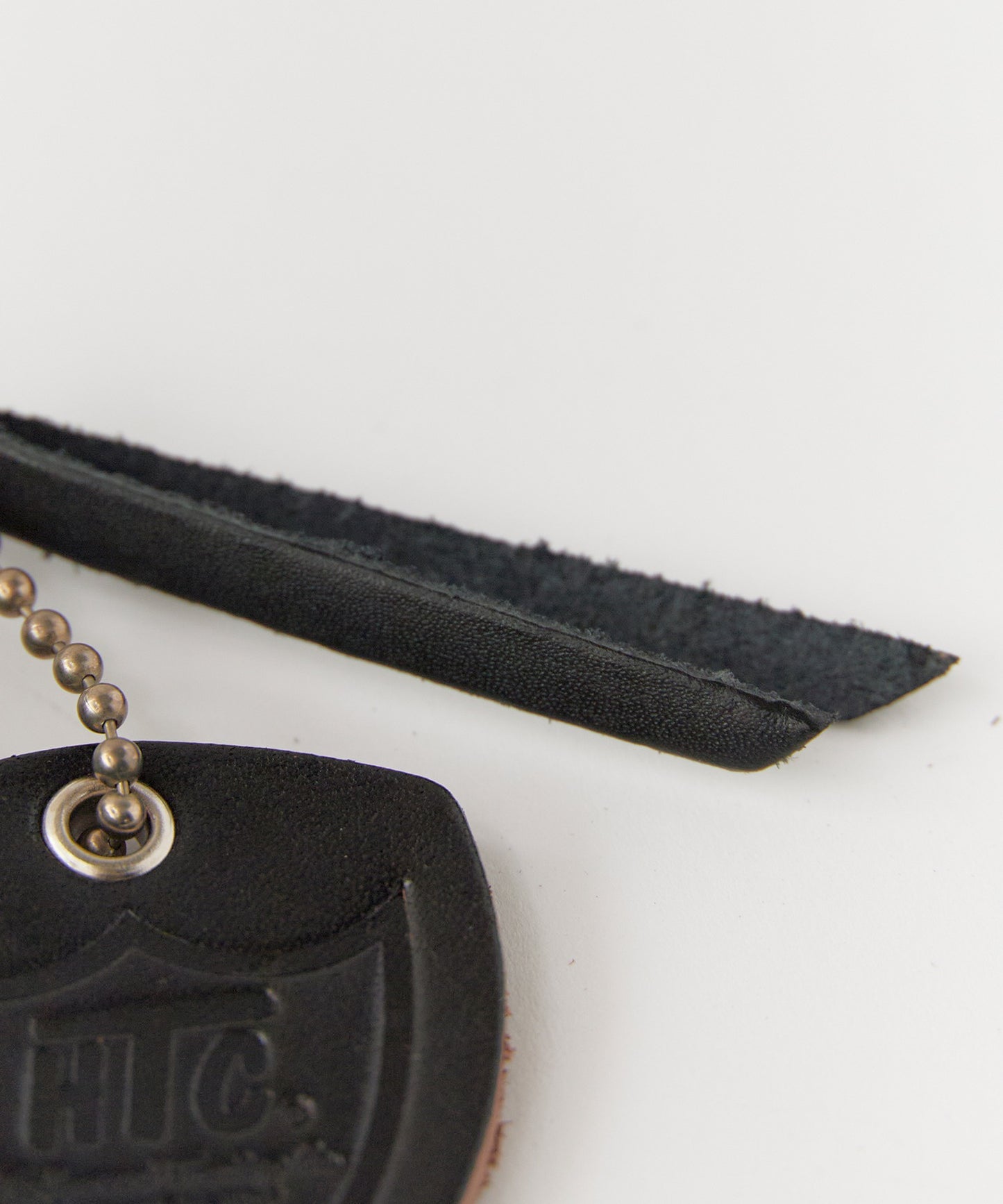 HTC / BORN & ARROW UMBRELLA ZIPPER MEDIUM 財布