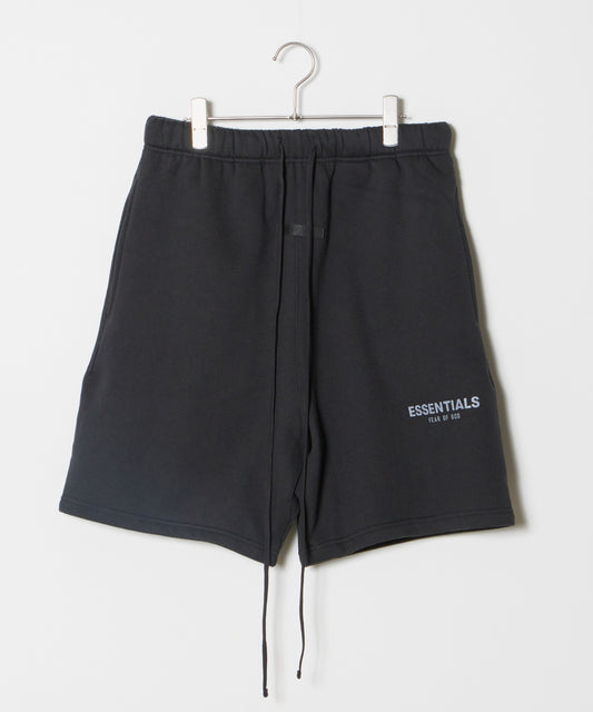 FOG ESSENTIALS / RUBBER TAG SWEAT SHORTS