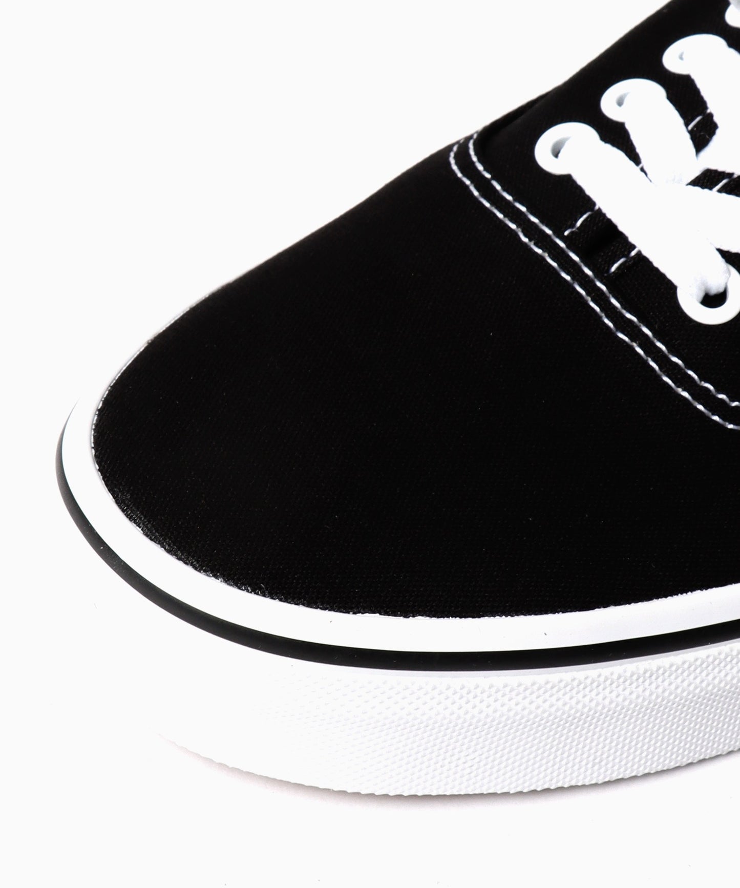 VANS / AUTHENTIC