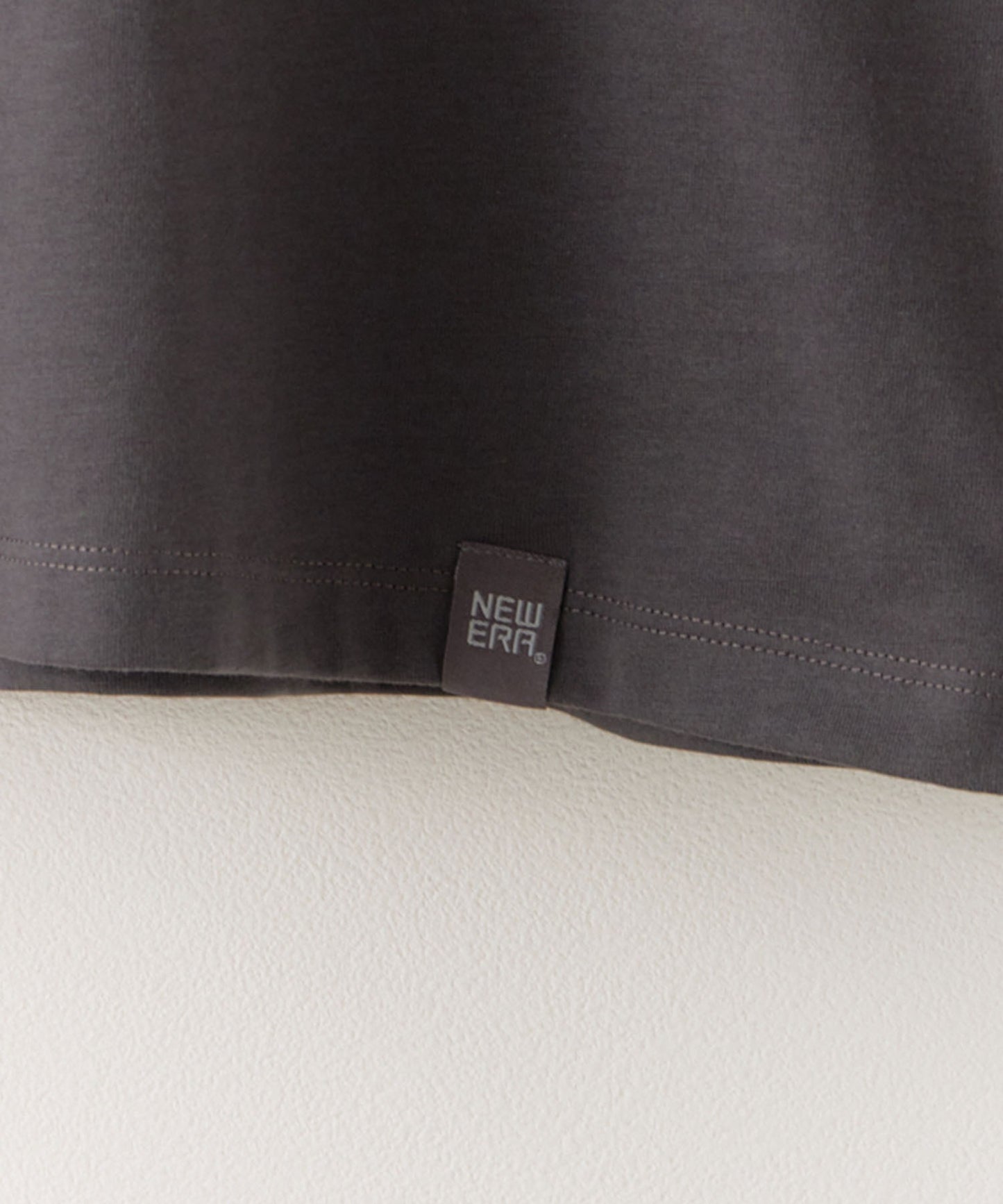 NEW ERA / MEN'S L/S TEE