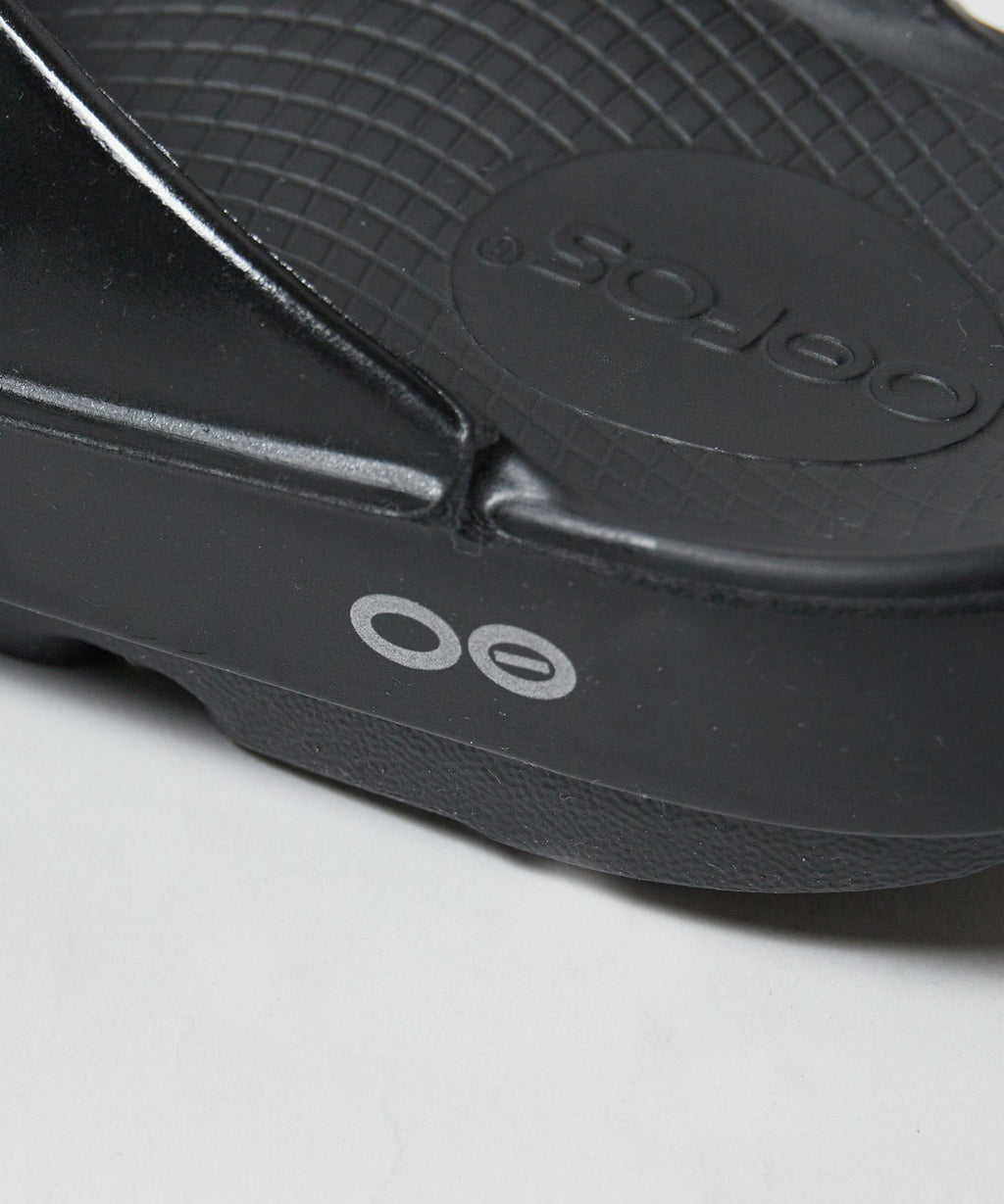 OOFOS / OOlala ウーララ