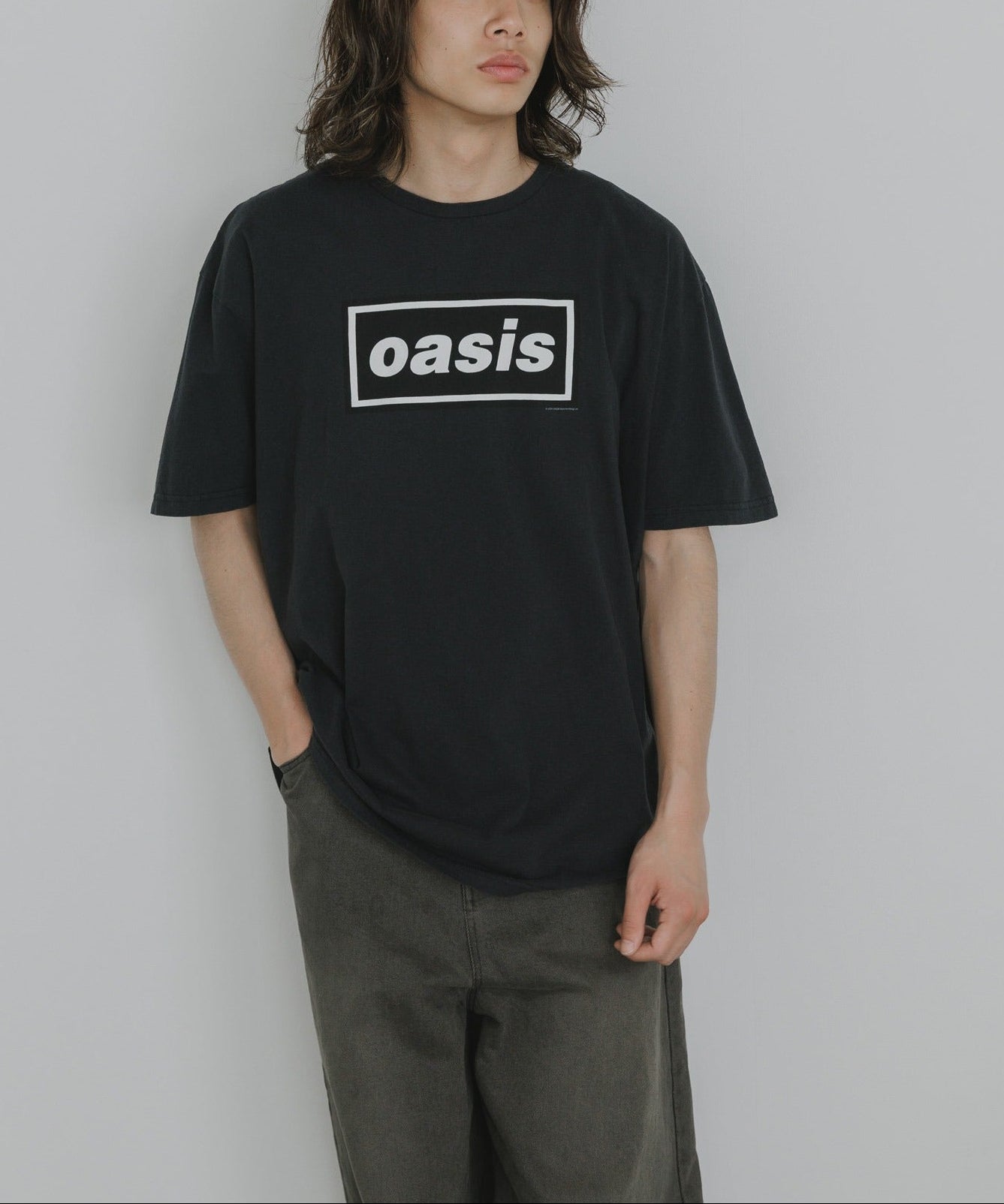 THRIFTY LOOK / OASIS DECCA LOGO TEE
