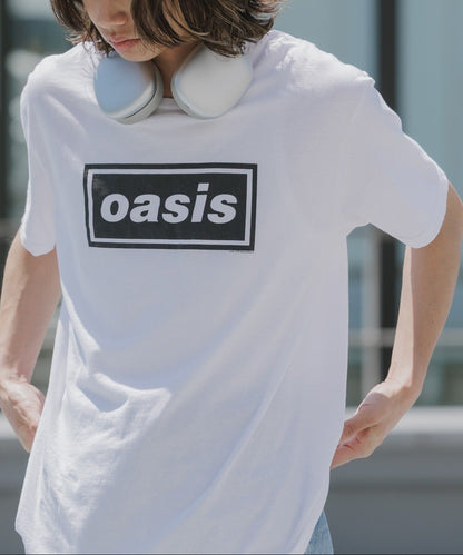 THRIFTY LOOK / OASIS DECCA LOGO TEE