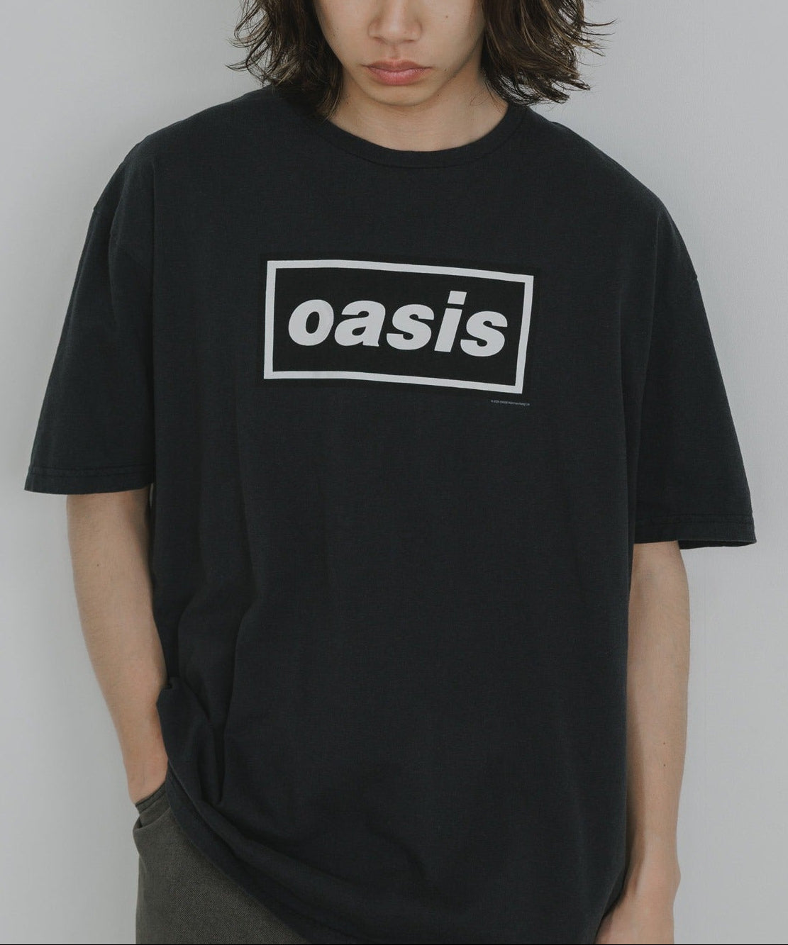 THRIFTY LOOK / OASIS DECCA LOGO TEE