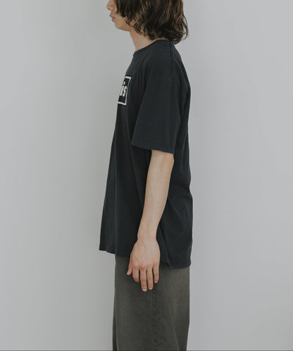 THRIFTY LOOK / OASIS DECCA LOGO TEE