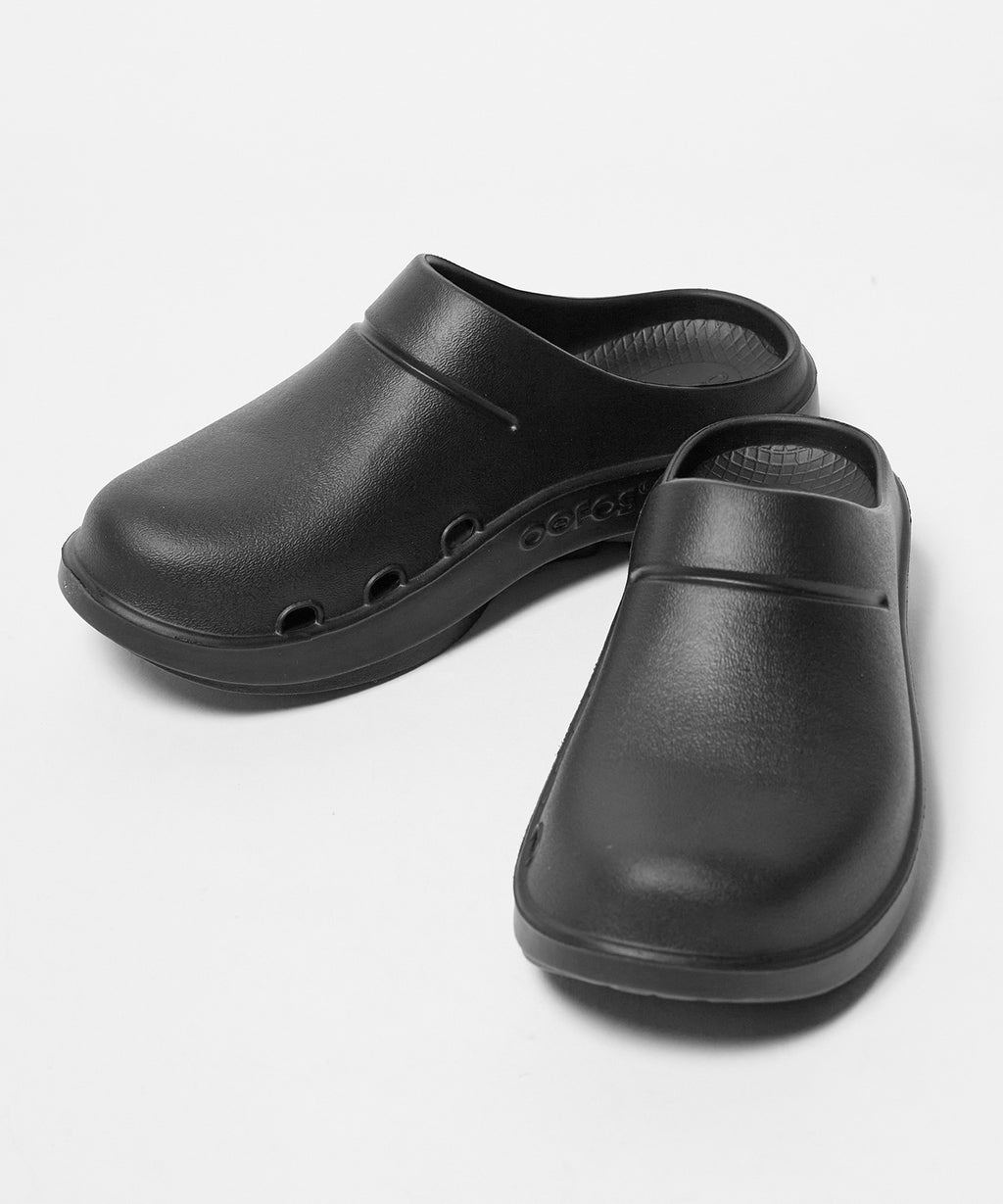 OOFOS / OOcloog ウークロッグ