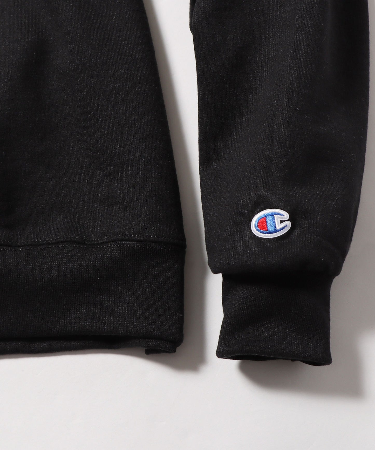 Champion / SWEAT SHIRTS