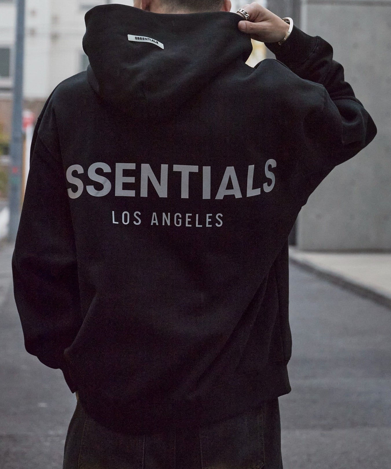 FOG Essentials エッセンシャルズパーカー ブラック×シルバーXXS FOG