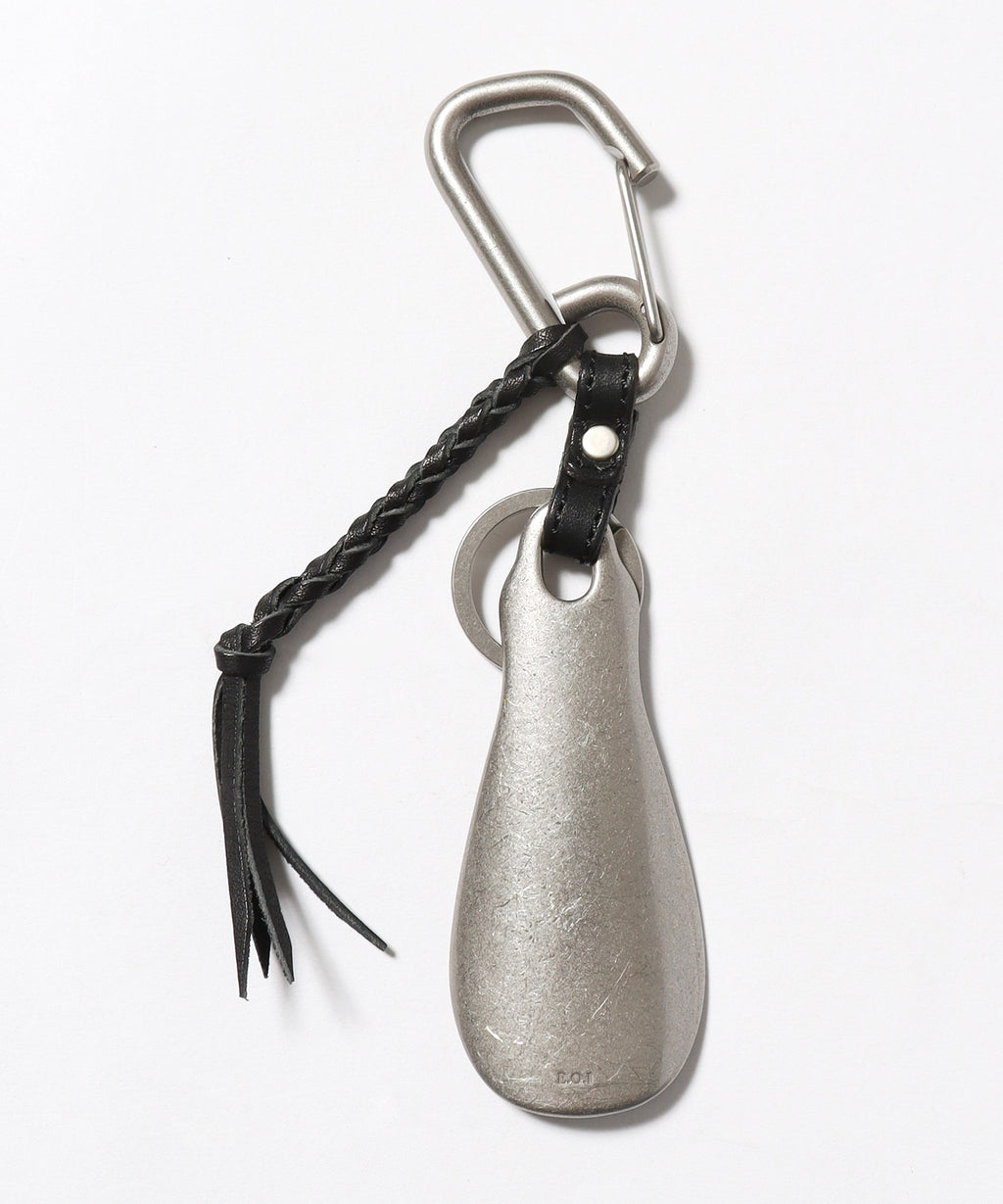 MR.OLIVE / OLISHED STEER LEATHER / BRASS SHOE HORN KEY RING