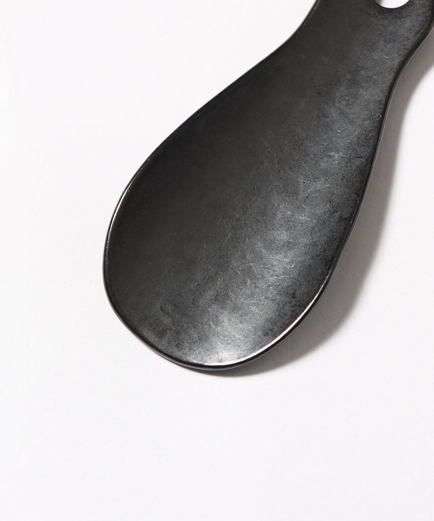 MR.OLIVE / OLISHED STEER LEATHER / BRASS SHOE HORN KEY RING