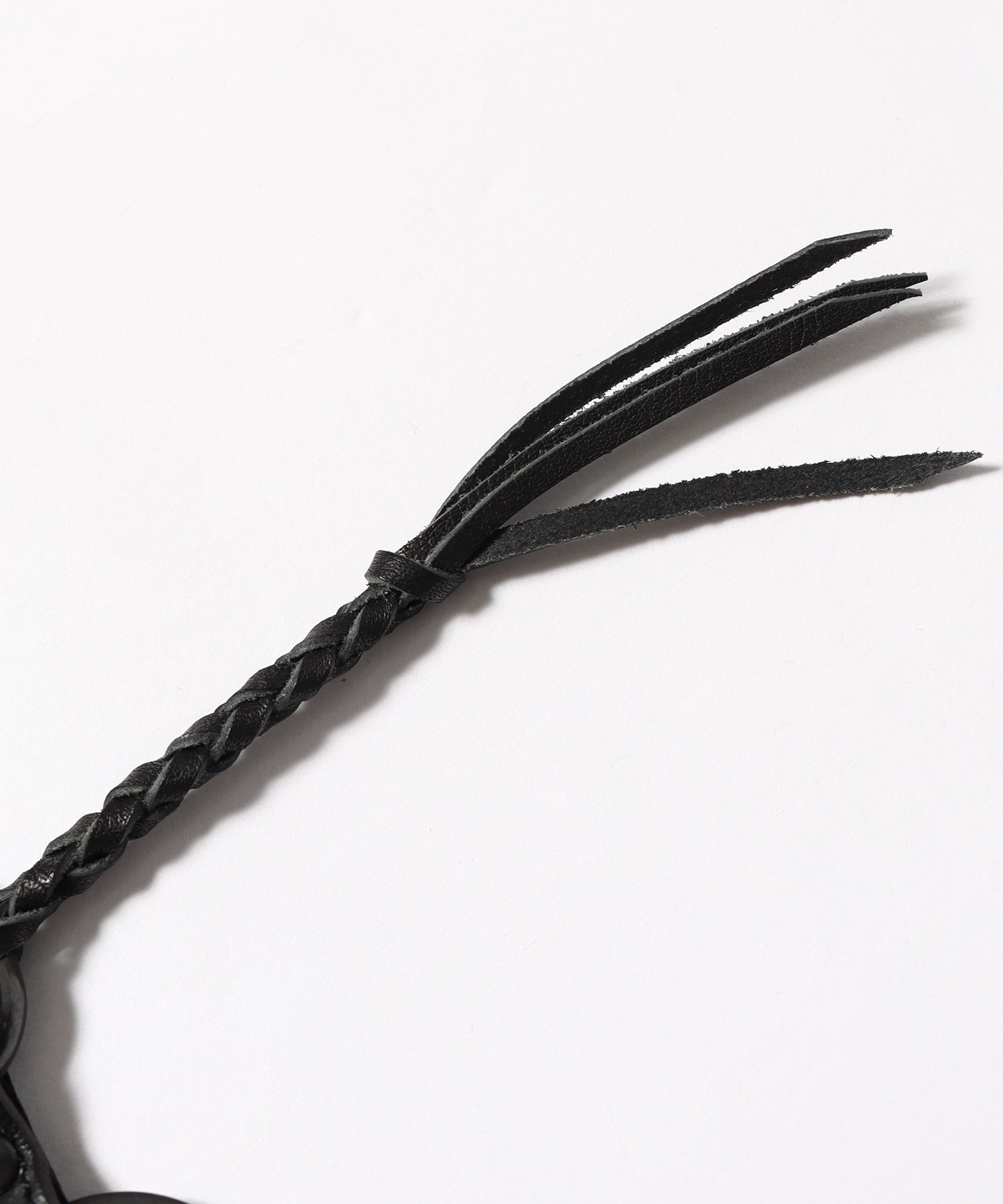 MR.OLIVE / OLISHED STEER LEATHER / BRASS SHOE HORN KEY RING