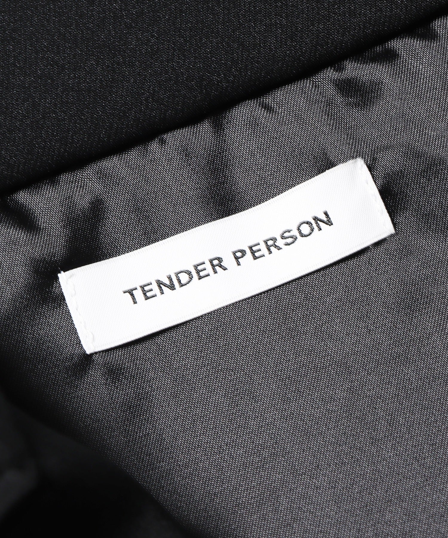 TENDER PERSON/テンダーパーソン FRIL RAIDERS