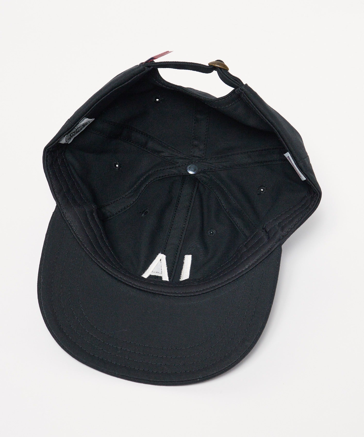 LOGO CAP