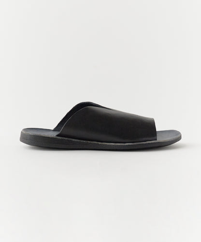 BRADOR / LEATHER SANDALS