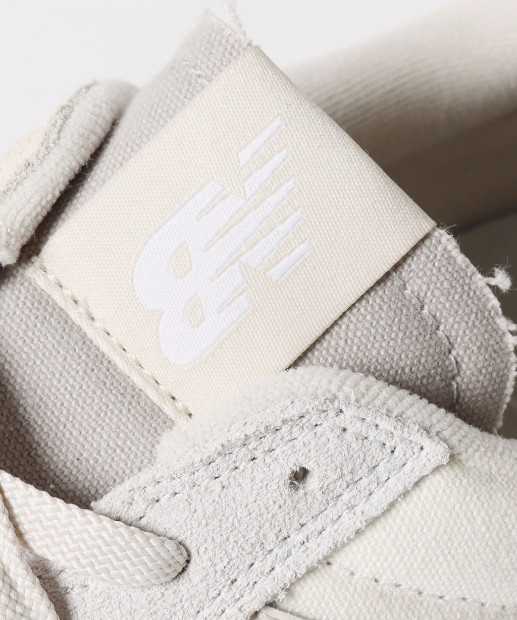NEW BALANCE / CT302