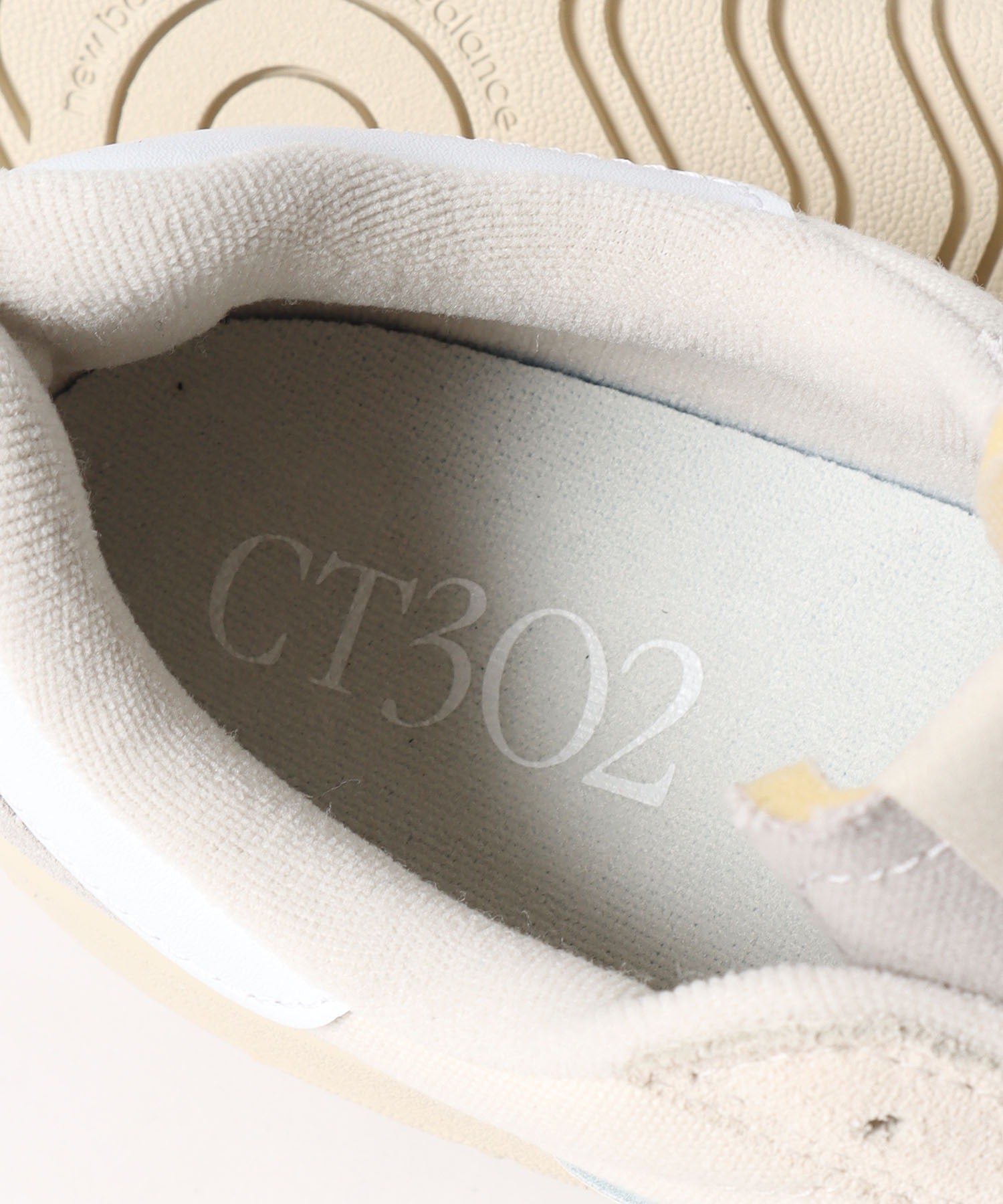 NEW BALANCE / CT302