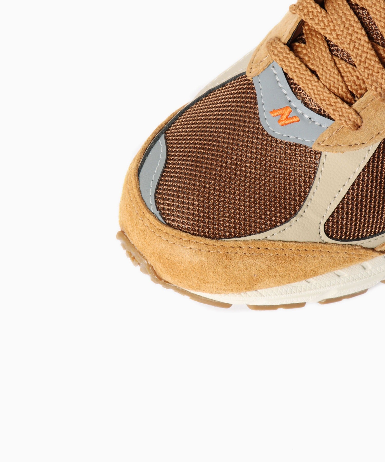 NEW BALANCE / M2002R GORE-TEX