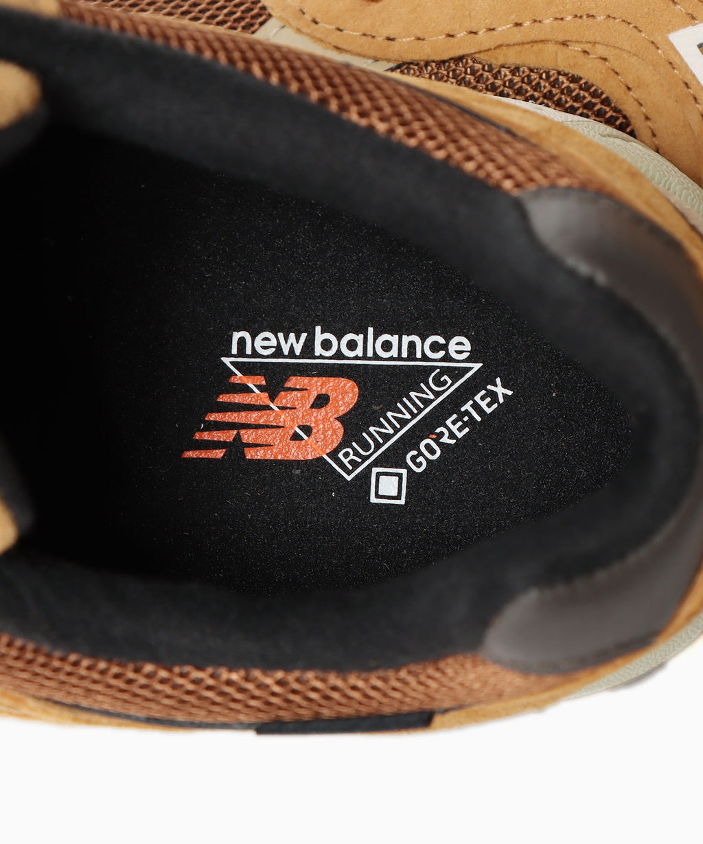 NEW BALANCE / M2002R GORE-TEX