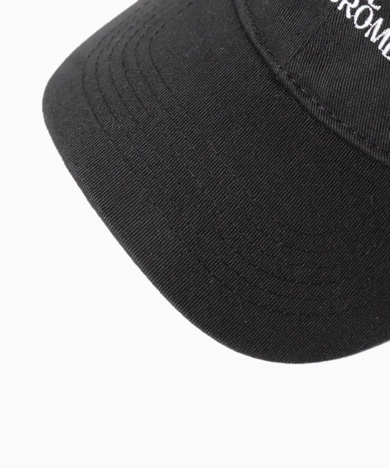 R-logo cap