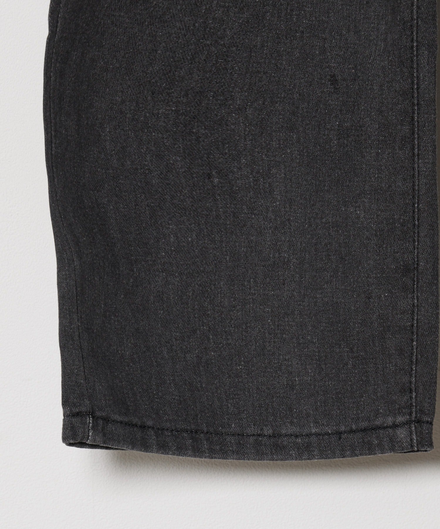 Theater cod / asymmetric crash denim pant アシメティッククラッシュデニムパンツ