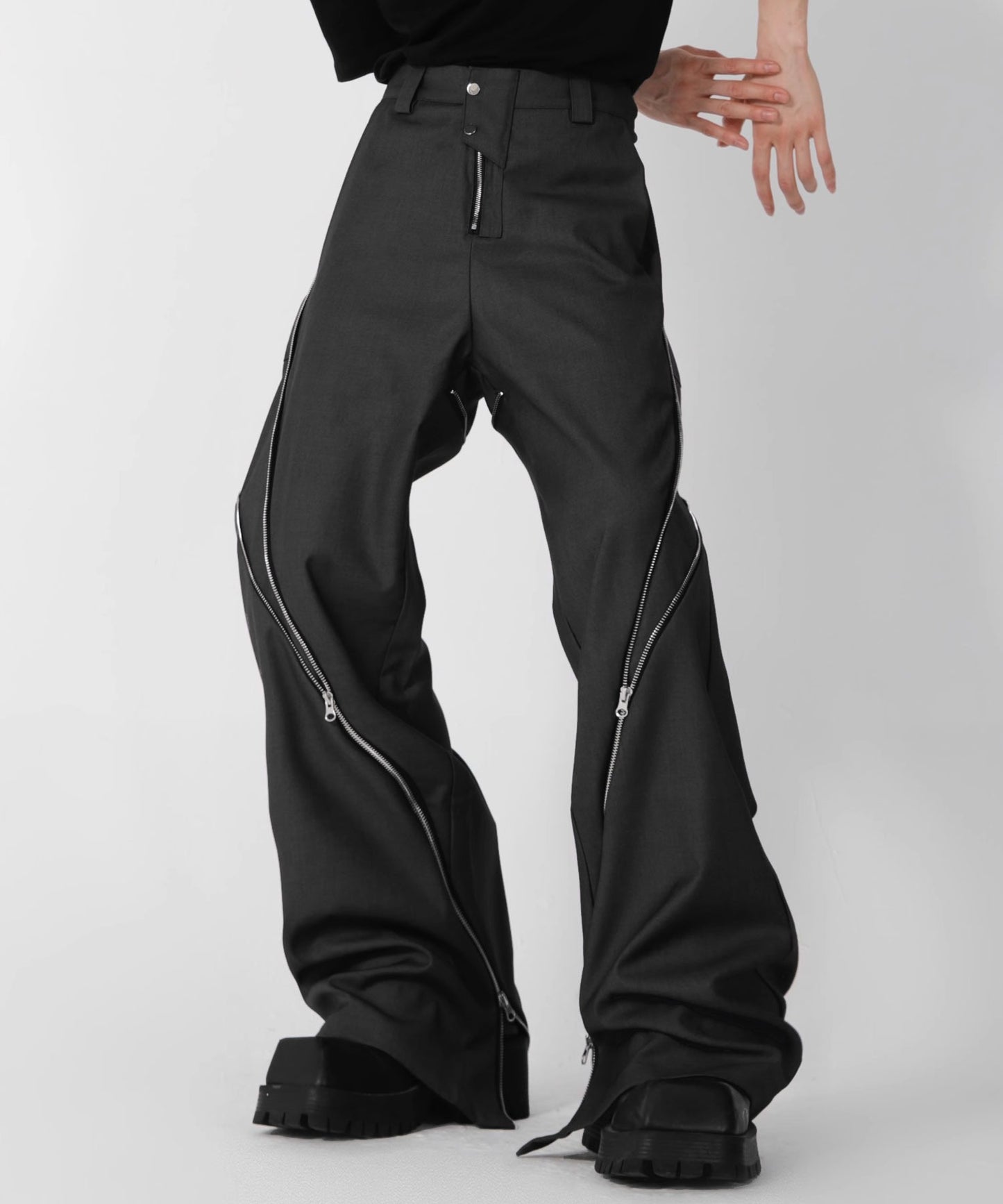 Theater code / zipper design slacks