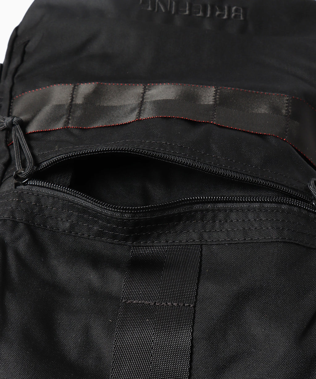 BRIEFING / FREIGHTER ASSULT PACKER SQD