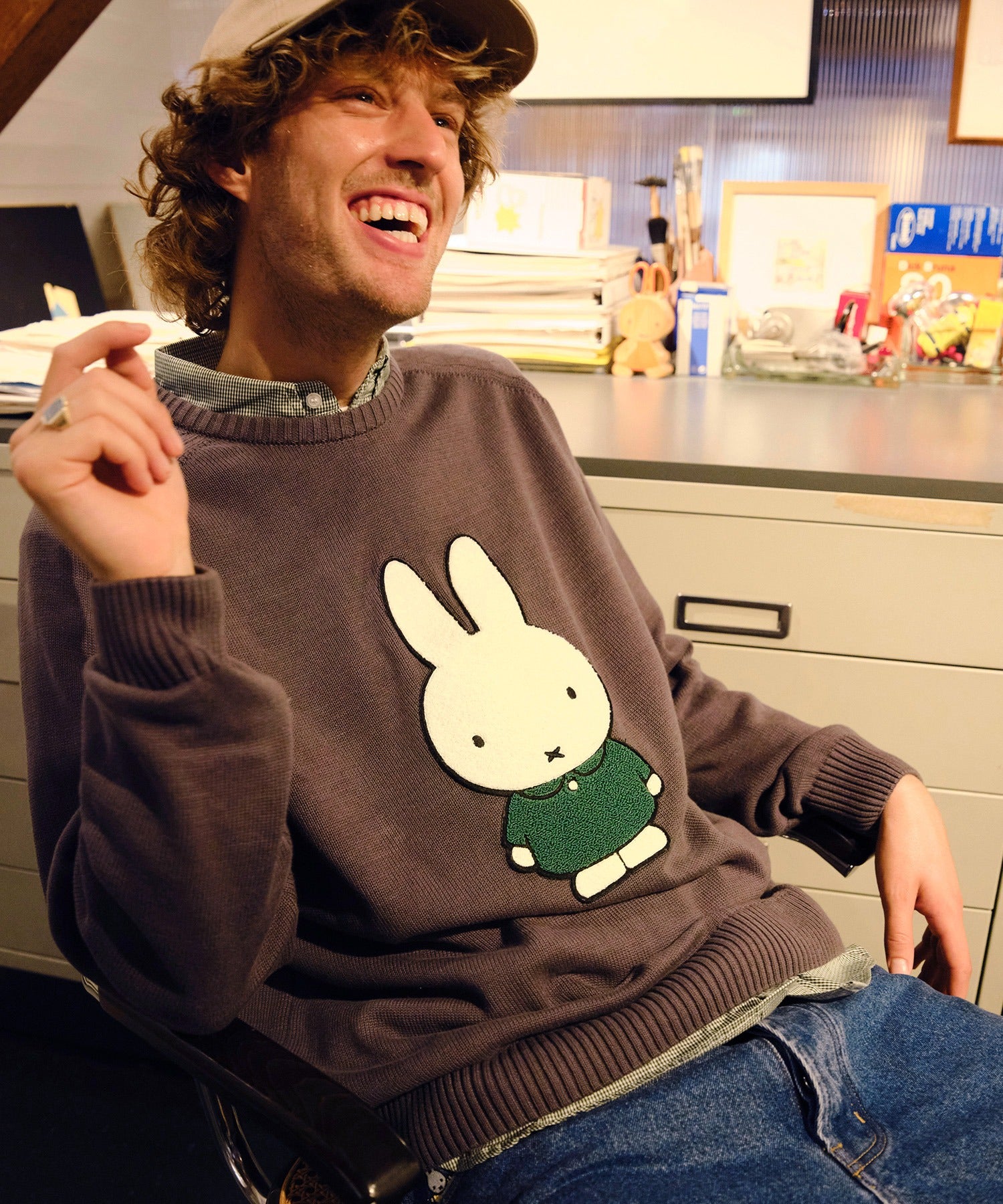 POP×miffy knitted crewneck