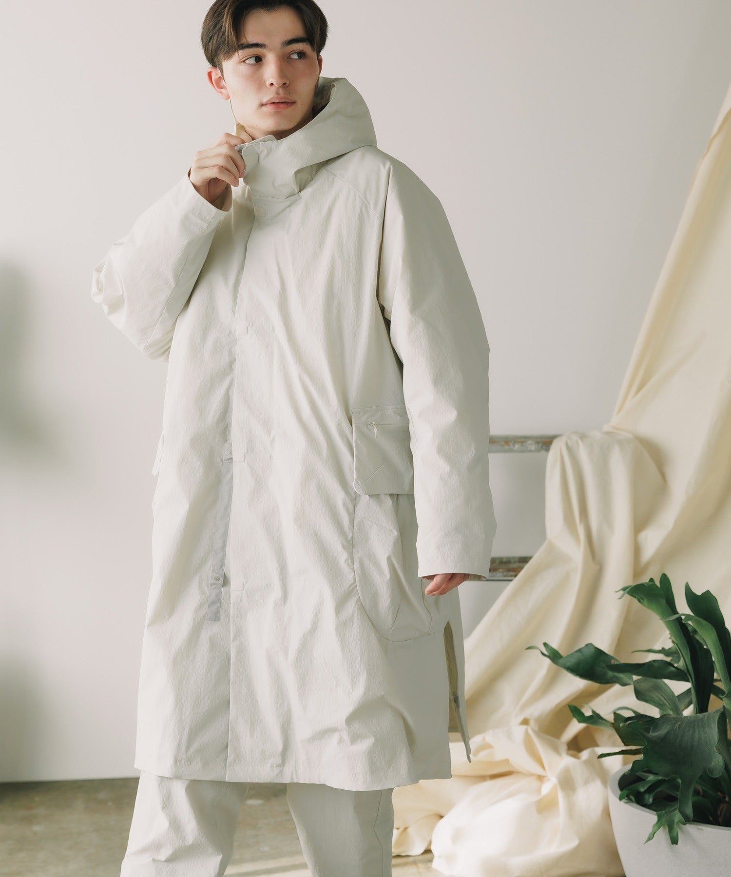 Zak coat III / karu-stretch taffeta II