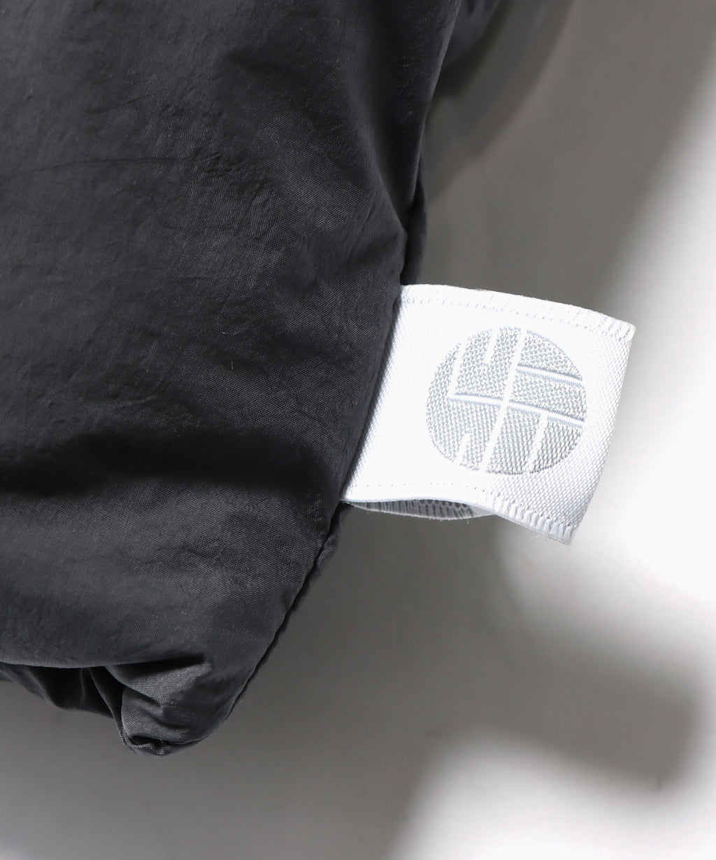 Built in tissue dispenser scarf / "Washi" Down proof