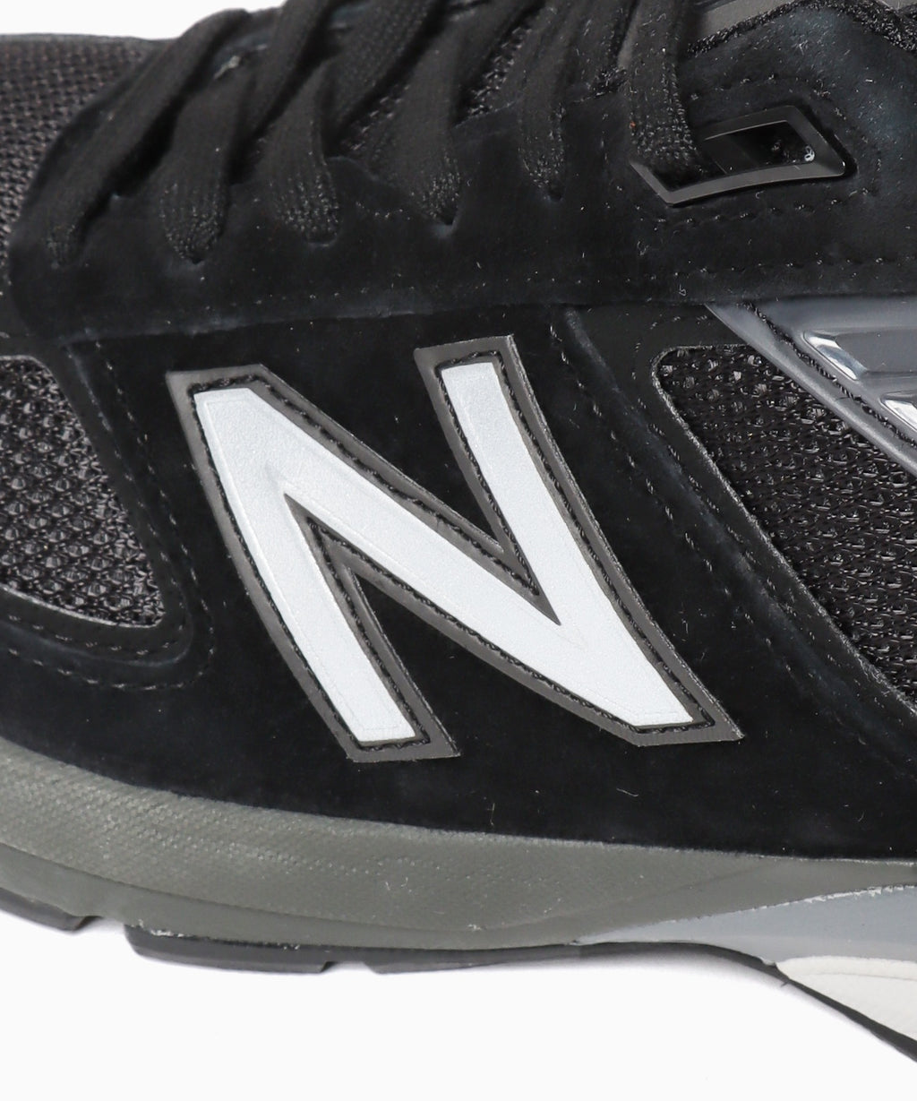 NEW BALANCE / 990 v5 スニーカー