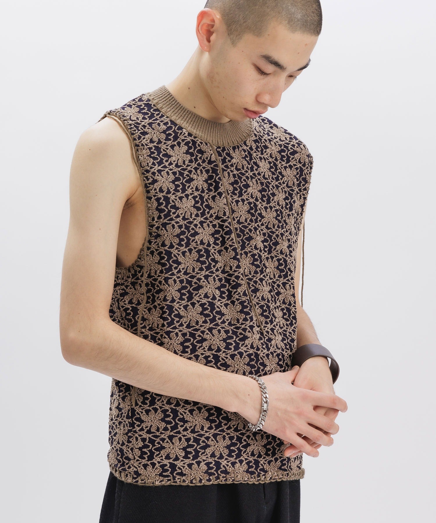 Andersson Bell /  FLOWER ASH VEST フラワーアッシュベスト