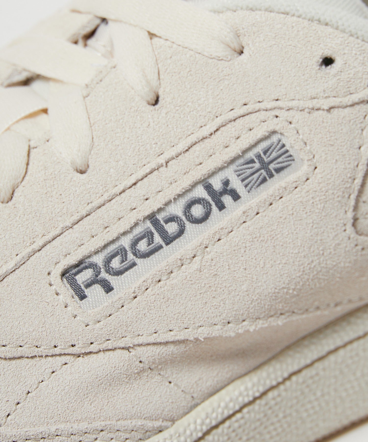 Reebok / CLUB C 85