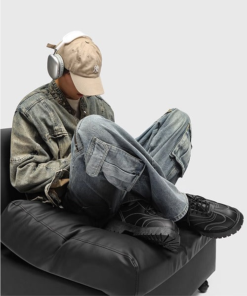 Theater code / stitch line leather sneaker