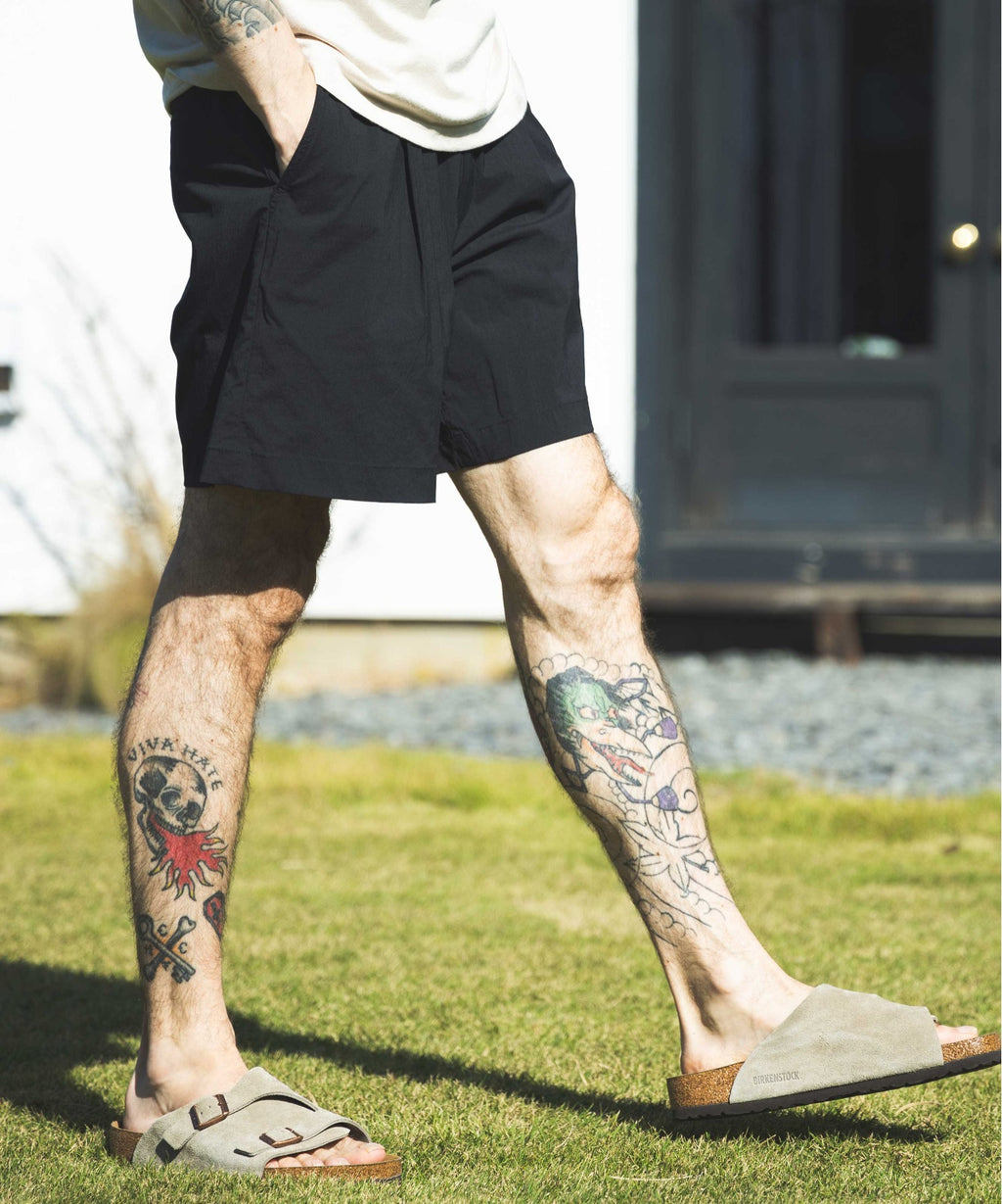 MR.OLIVE | STRETCH WASHABLE NYLON / ONE TACK SHORTS ストレッチウォッシャブルナイロン ワンタックショーツ