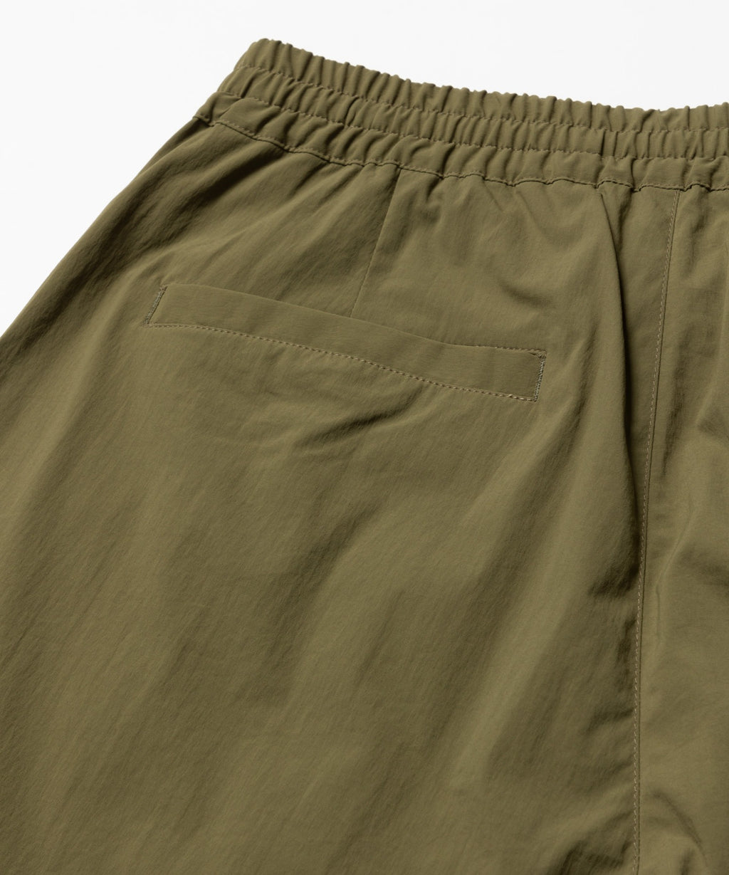 MR.OLIVE | STRETCH WASHABLE NYLON / ONE TACK SHORTS ストレッチウォッシャブルナイロン ワンタックショーツ