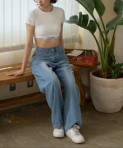 Calvin Klein / T-SHIRT BRALETTE