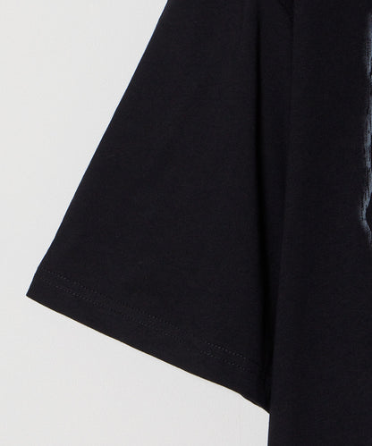 Theater code / dragon print tee shirt