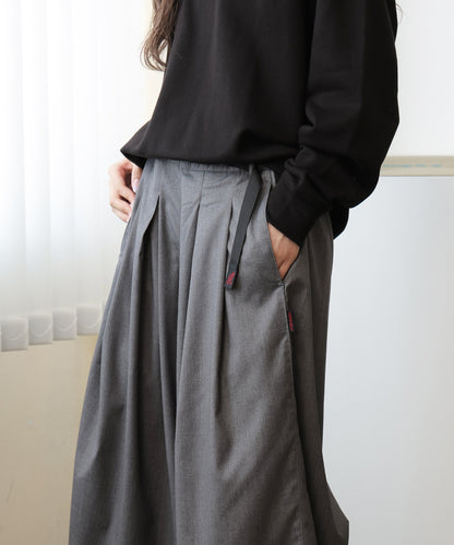 Gramicci / STRETCH GABARDIN FLARE PANT