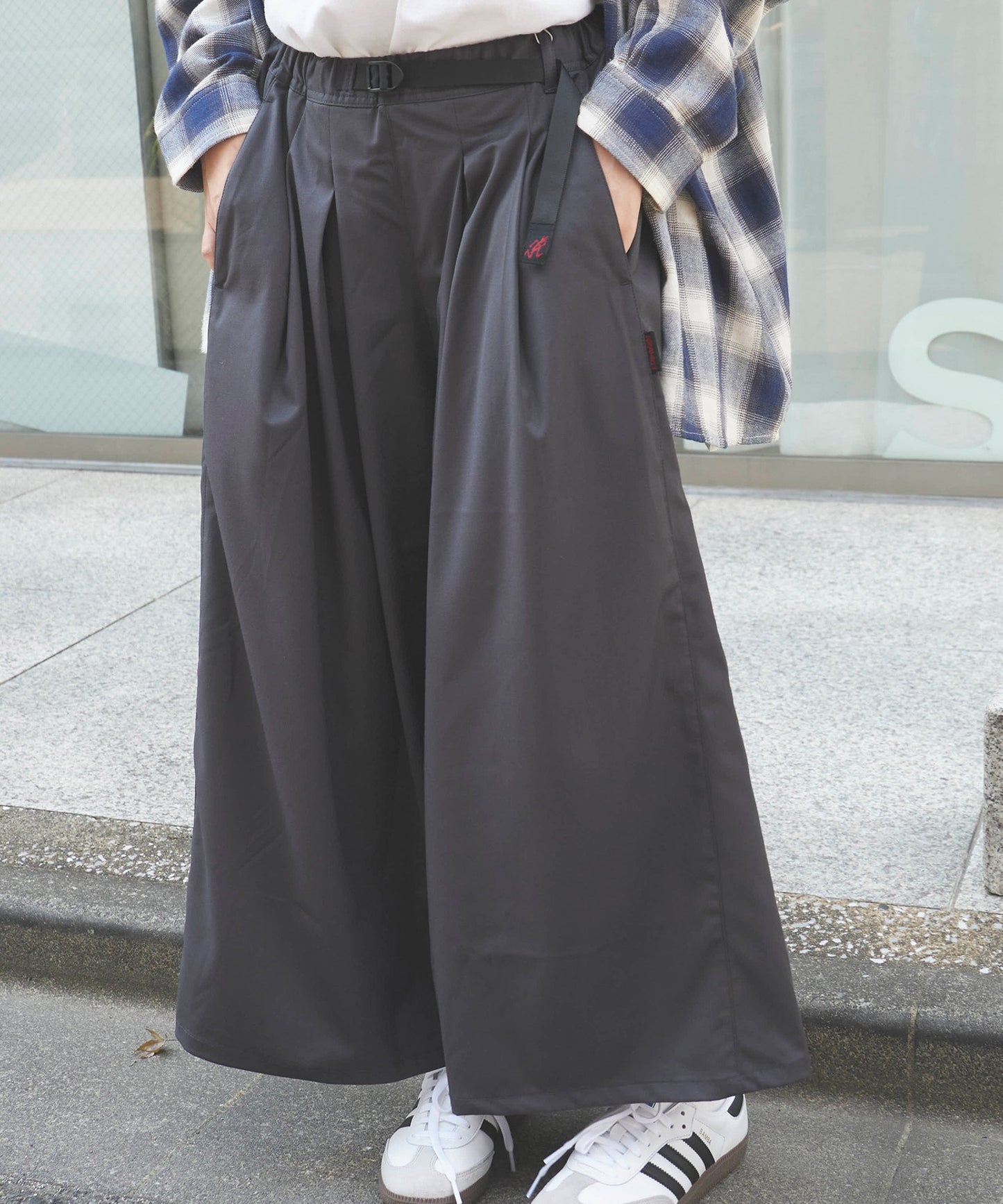 Gramicci / STRETCH GABARDIN FLARE PANT