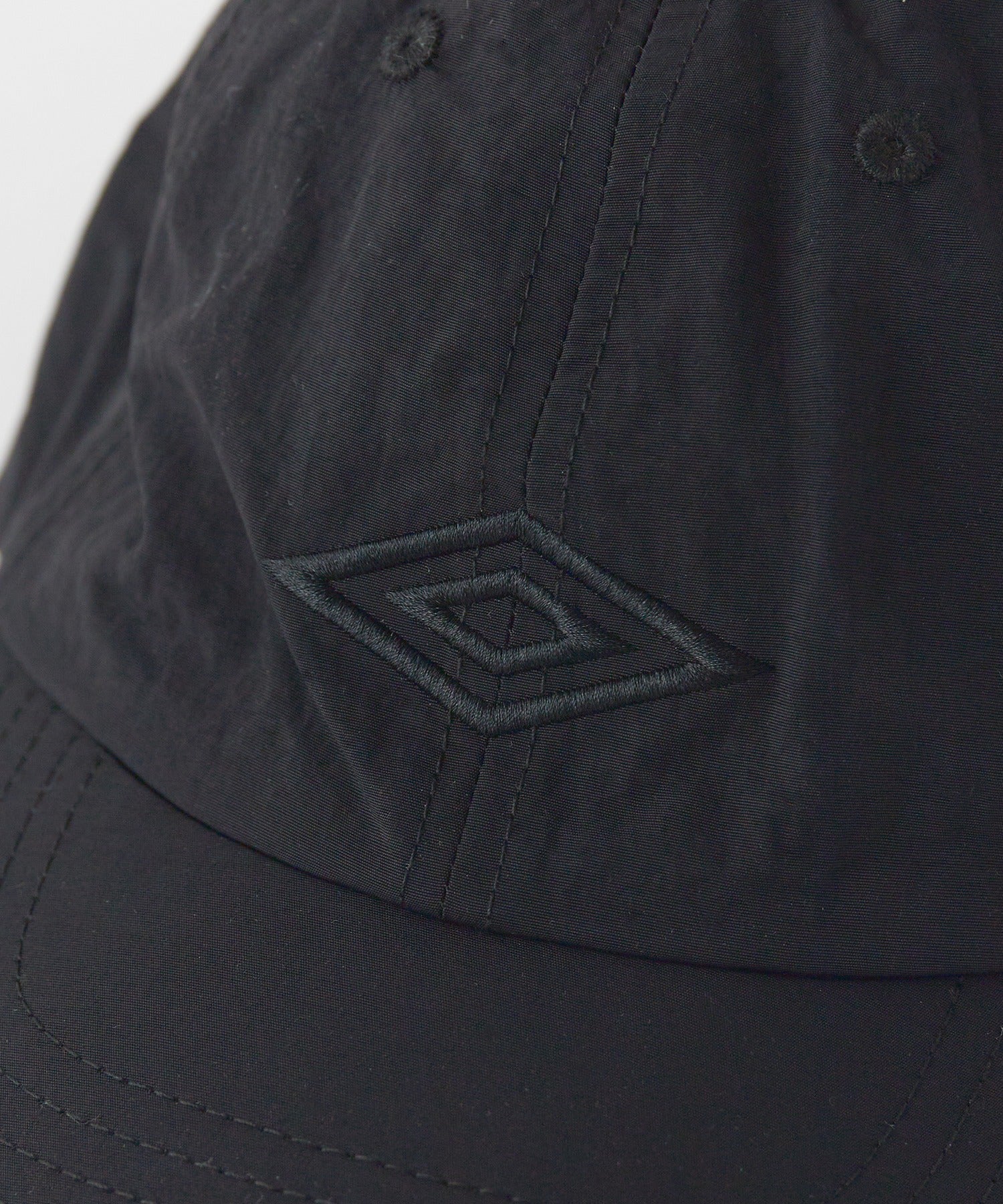 White Mountaineering®︎ x UMBRO 6panel Cap