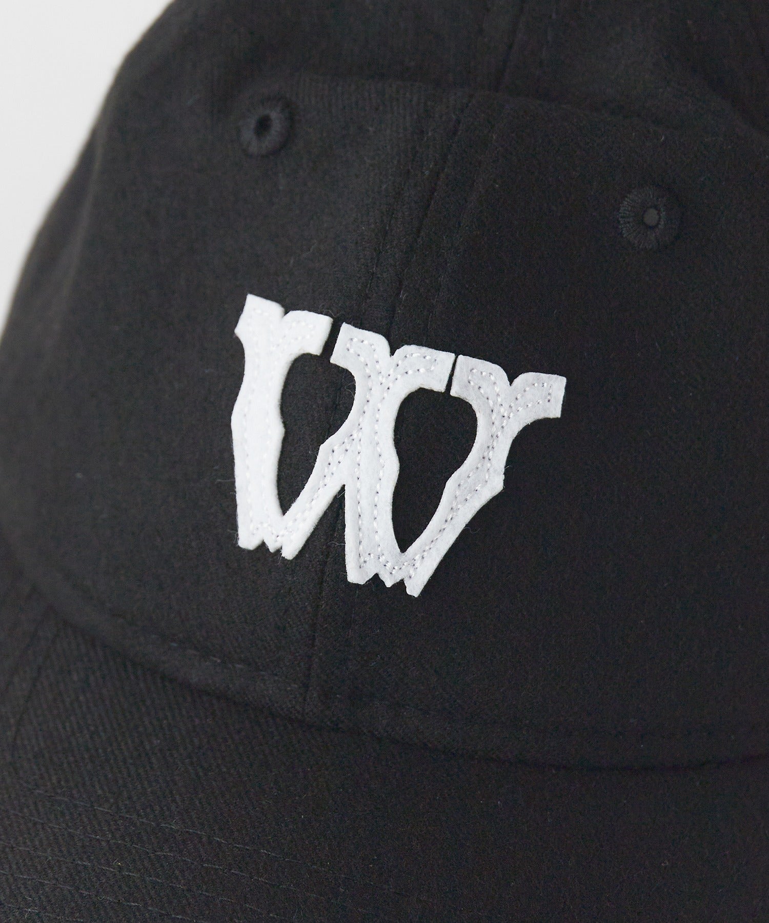 White Mountaineering®︎ x NEW ERA  9THIRTY CAP