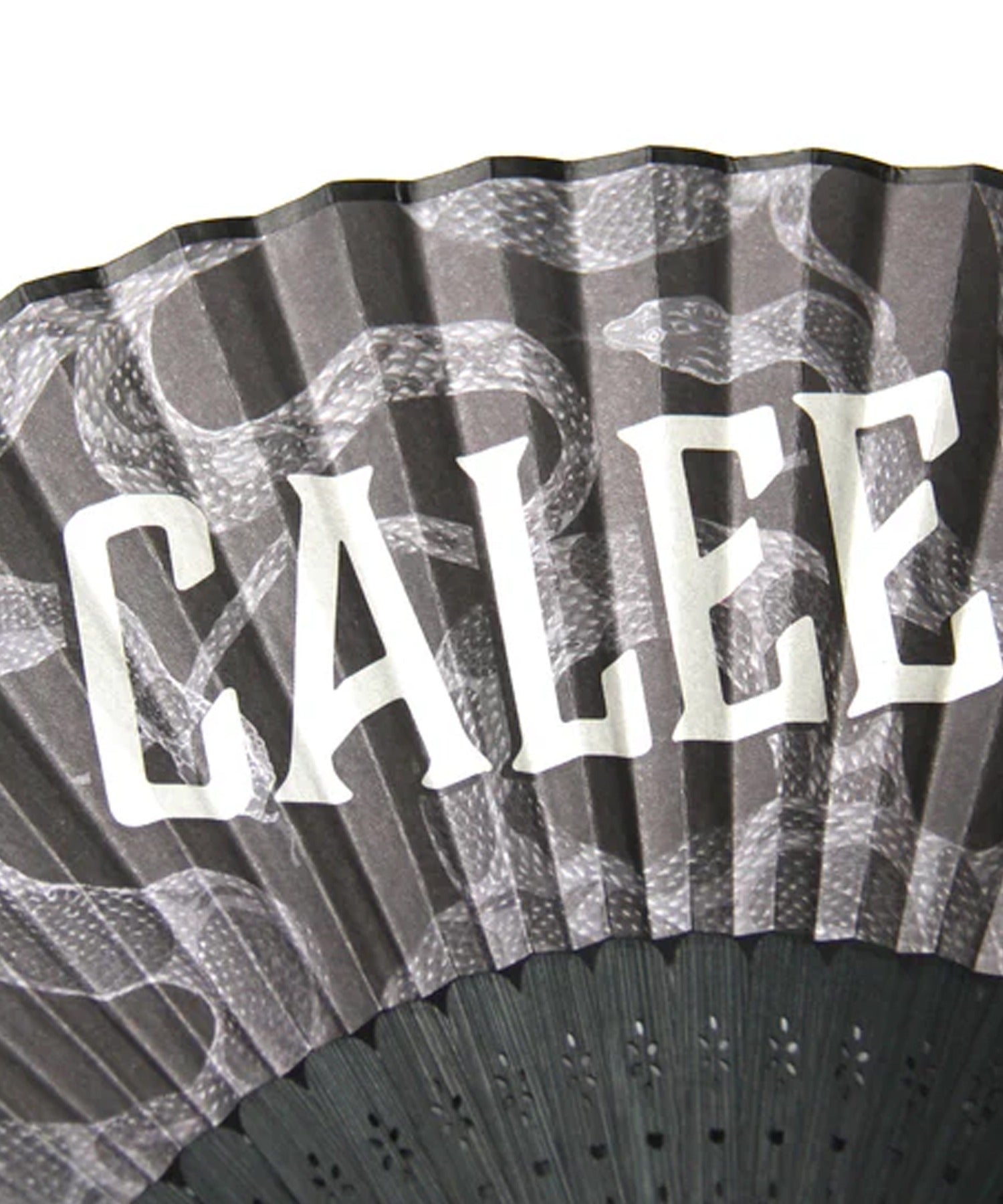 ALLOVER SNAKE PATTERN HAND FAN