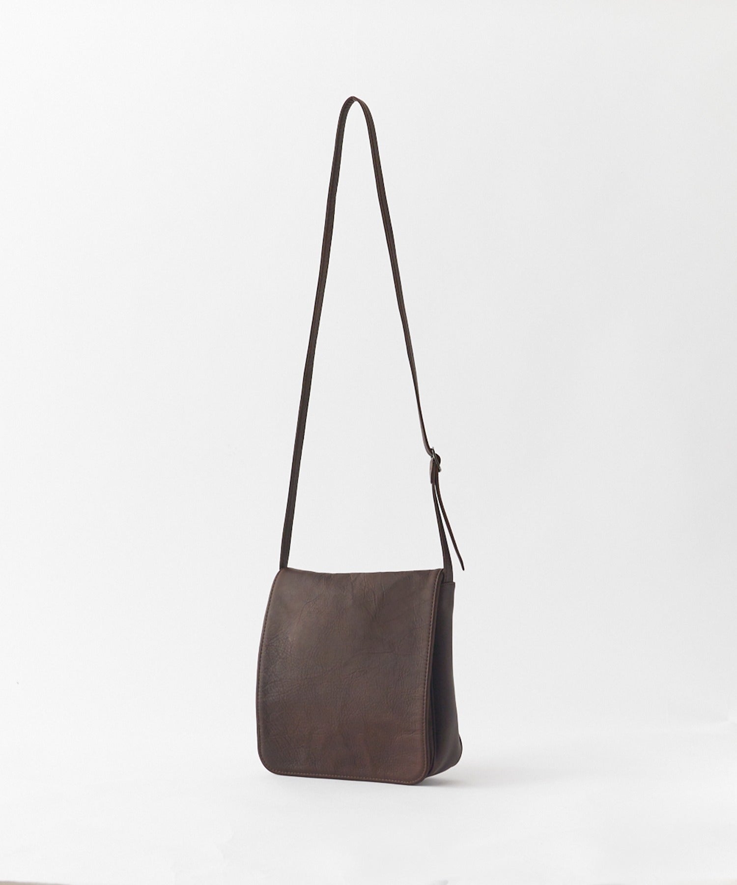 MR.OLIVE / WATER PROOF WASHABLE LEATHER / SMART MAIL BAG