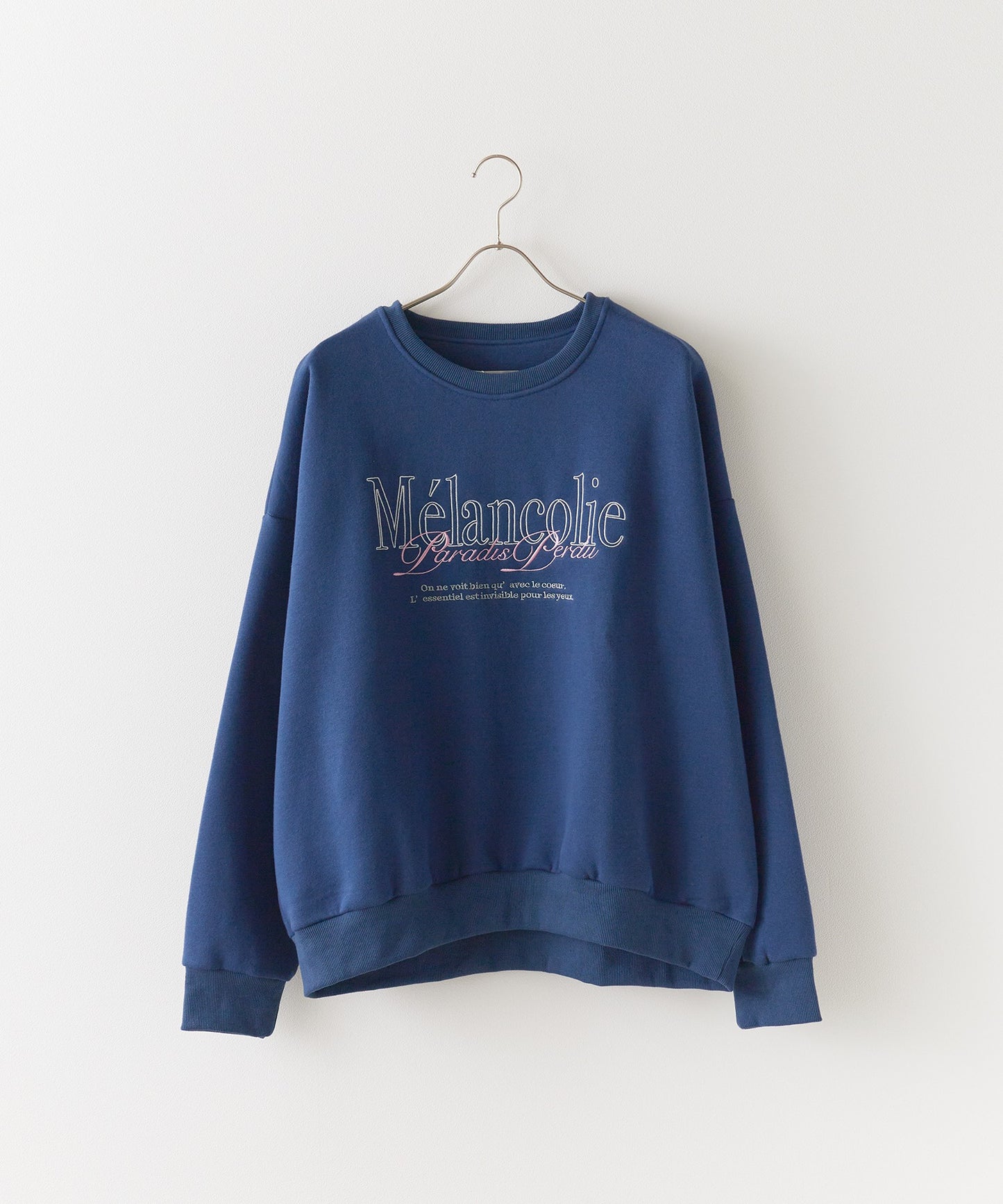 AO.2 / Embroidered Logo Sweatshirt